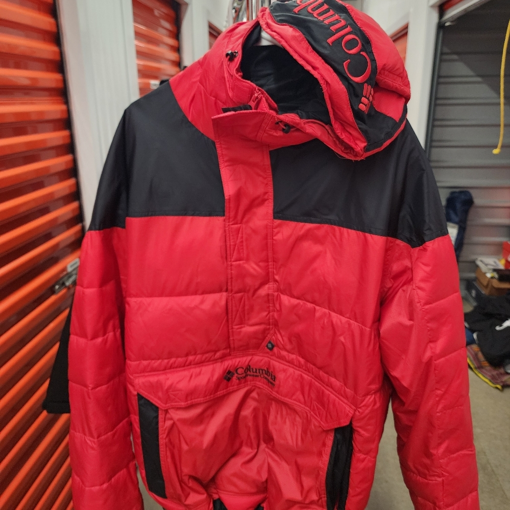 Columbia Wintet half zipped coat, size 2x, fits like a 3x. Lightly used.